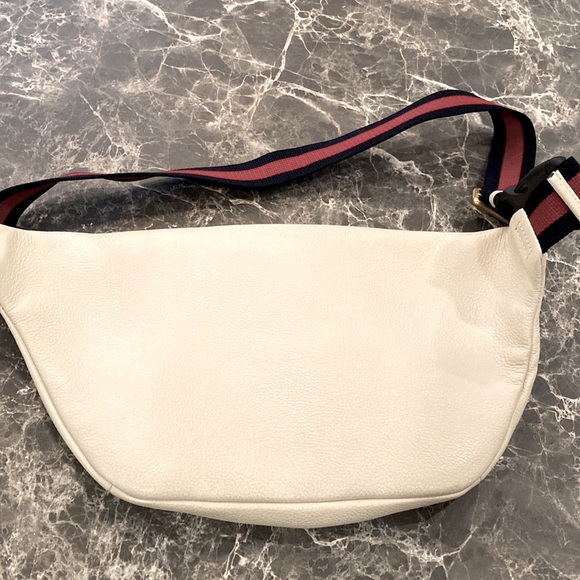 GUCCI Limited Edition Large vintage logo-print zipped fanny pack belt bag - Picture 9 of 14